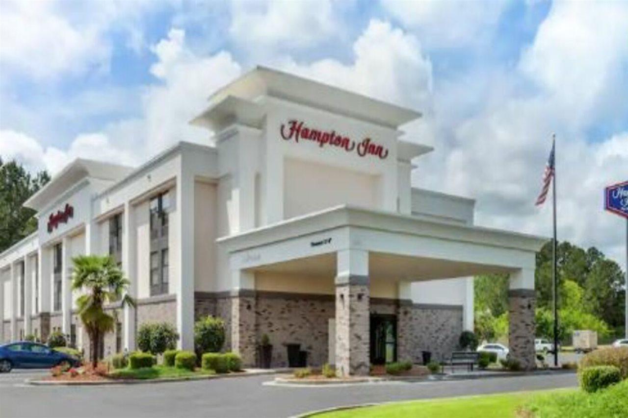 Hampton Inn Brookhaven Exterior photo