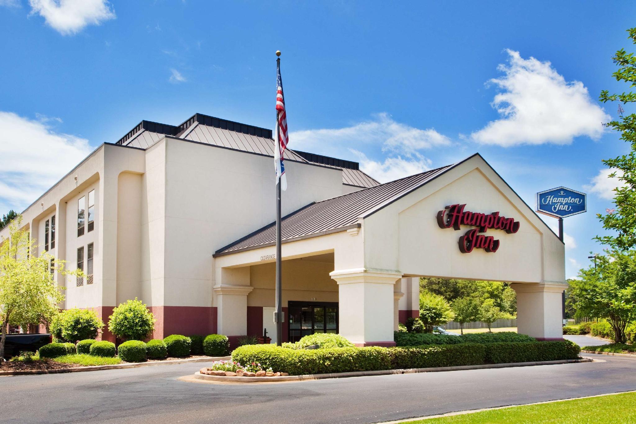 Hampton Inn Brookhaven Exterior photo