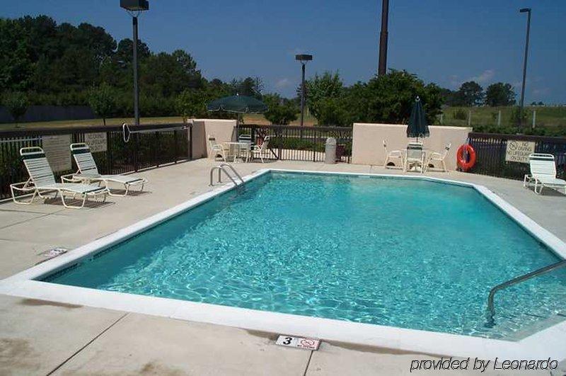 Hampton Inn Brookhaven Facilities photo